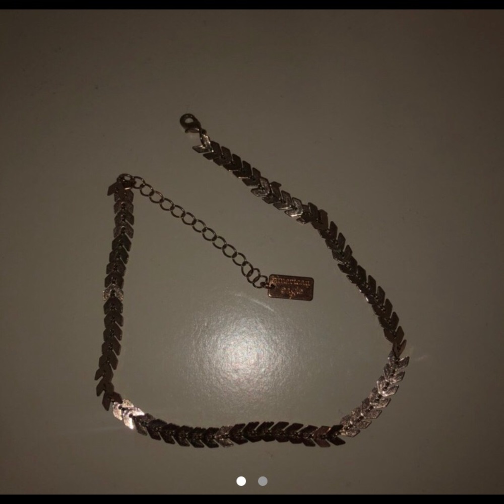 american eagle choker